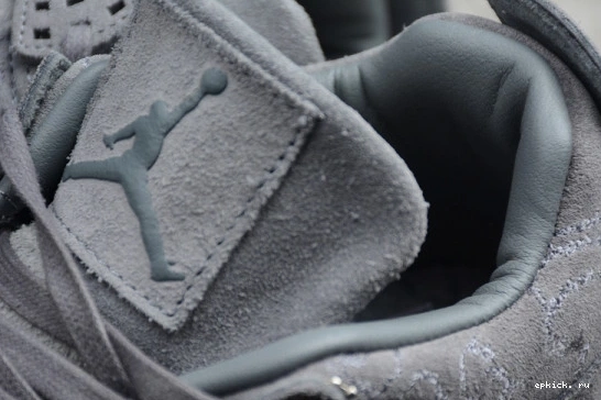 EP 930155-003 KAWS Grey”930155-003 x Jordan Cool 4“ Air 0428